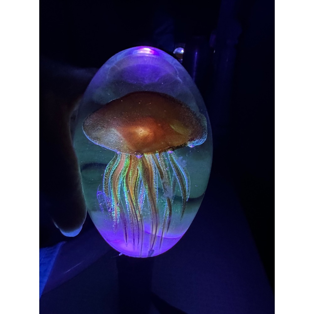 Dynasty Gallery Glow in the Dark Suspended Jellyfish Crystal Art Glass Sculpture